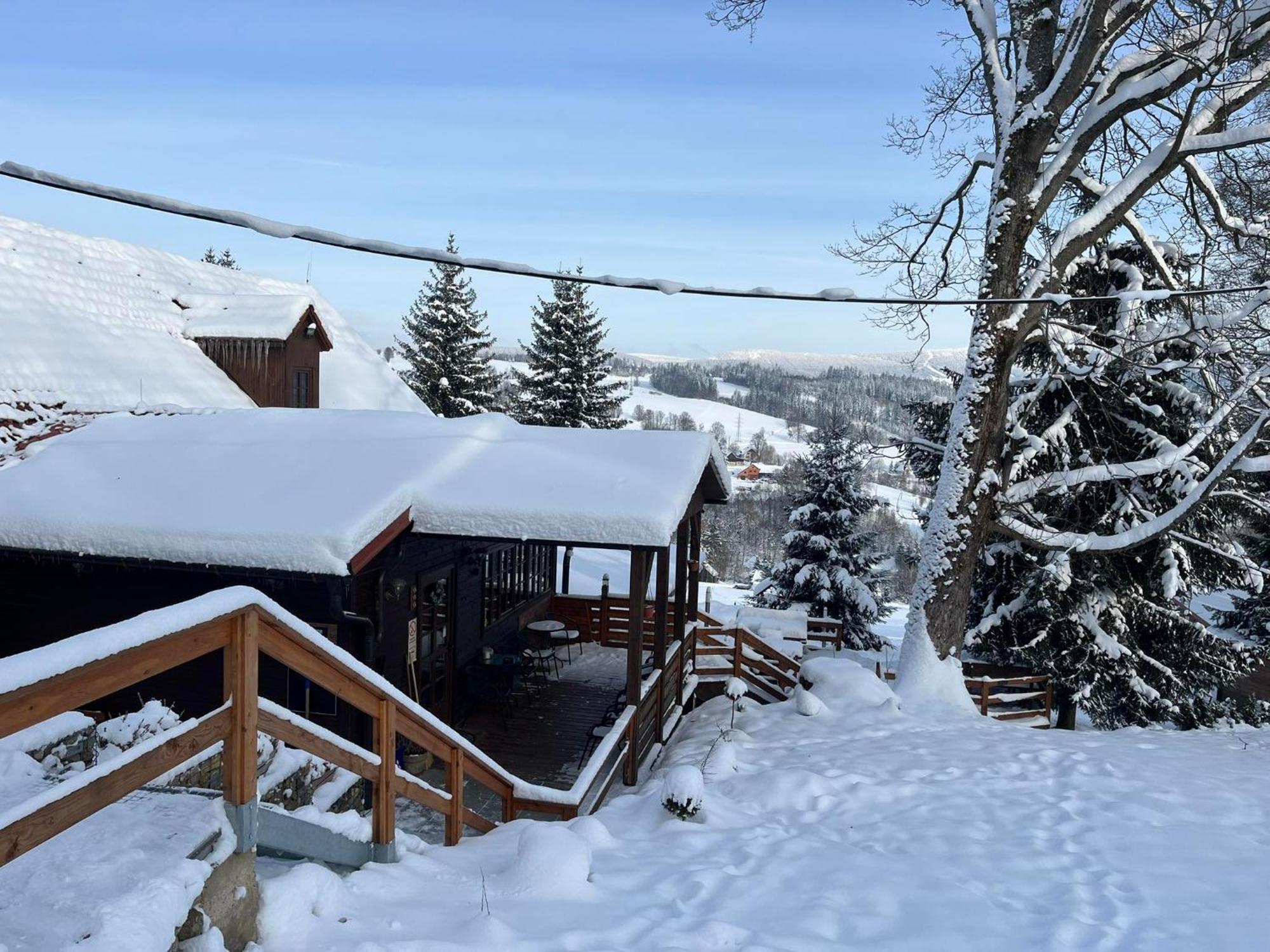 Penzion Harry Na Sjezdovce Krkonose Vysoké nad Jizerou Exteriör bild